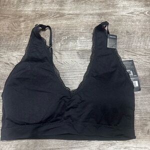 Marilyn Monroe Black Bralette Size Large NWT